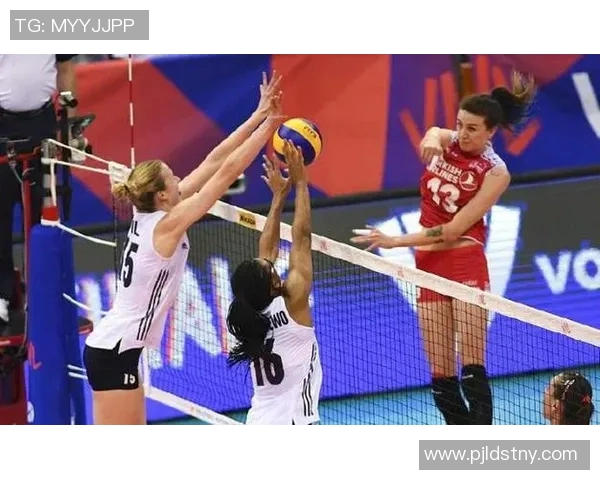 南京排球队在杯赛中的耐力表现分析与战术探讨