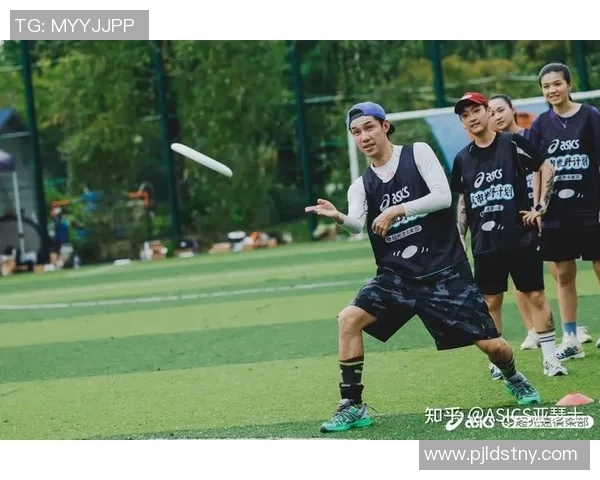 上海飞盘队的意识与团队协作探讨:飞盘运动中的心理与战术分析 上海飞盘队的意识与团队协作探讨:飞盘运动中的心理与战术分析