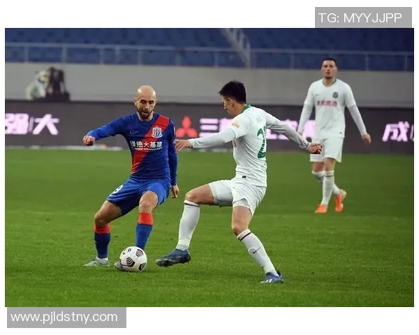 上海足球队近期状态分析与表现评估大满贯点评 上海足球队近期状态分析与表现评估大满贯点评